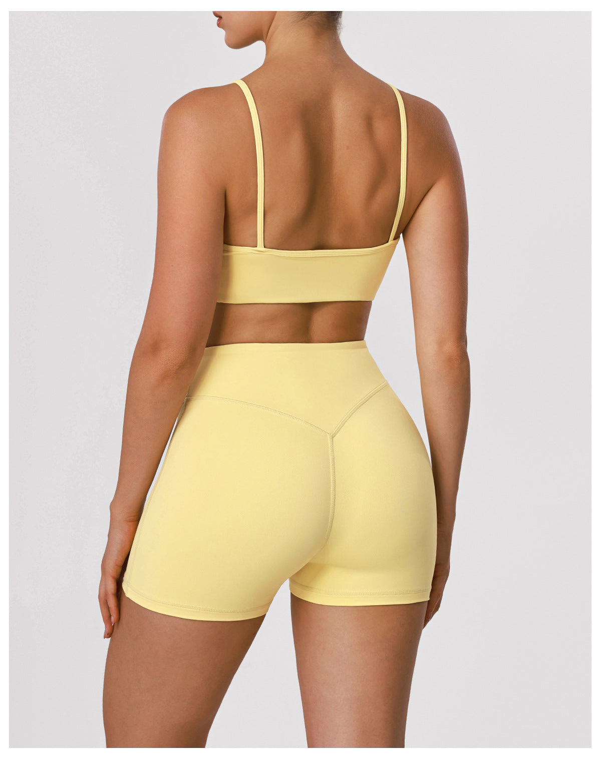 Conjunto deportivo de yoga