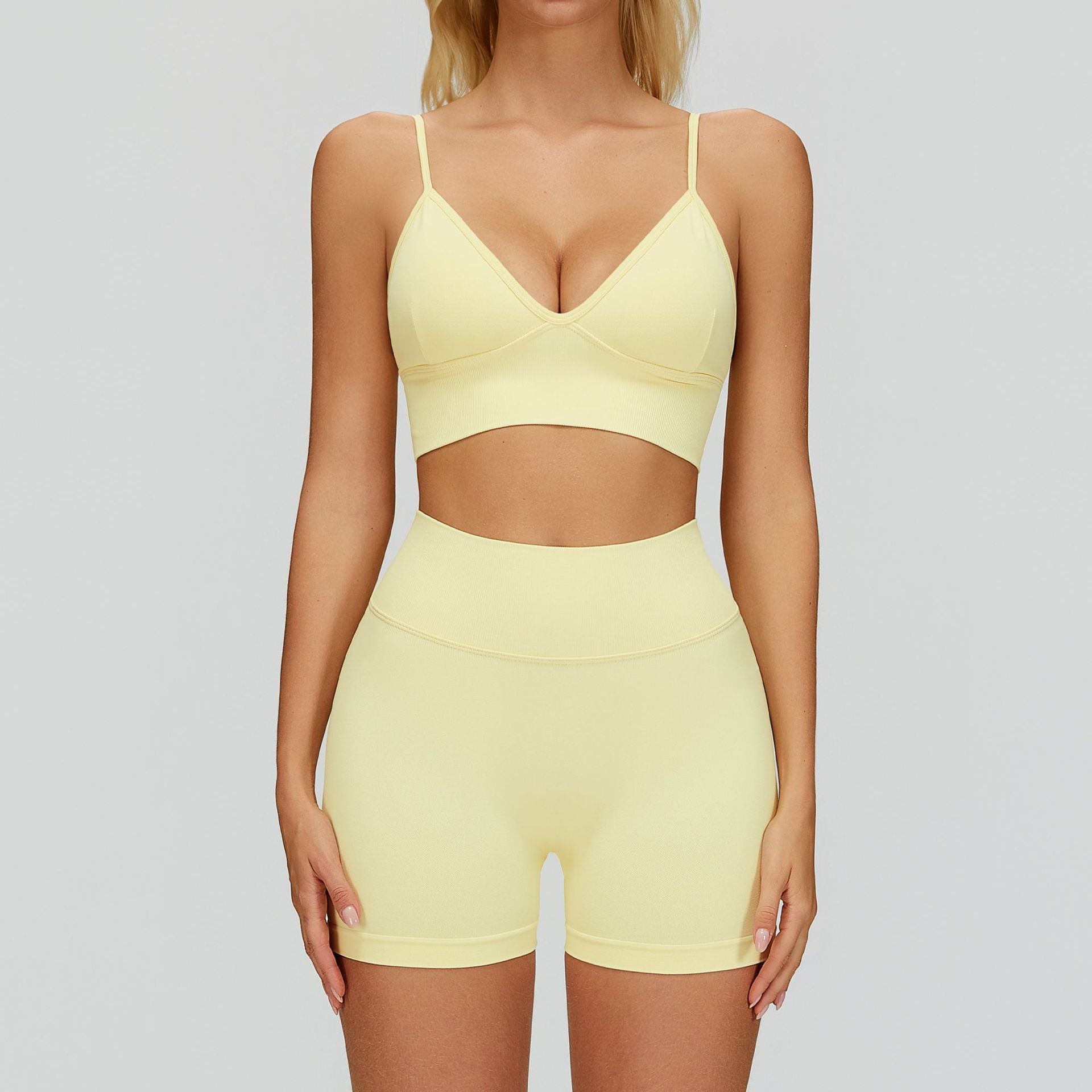 Conjunto deportivo yoga